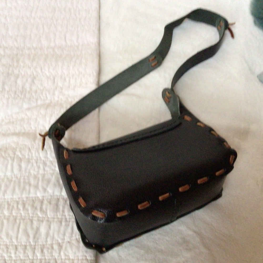 Artisan Black Pebbled Genuine Leather Front Flap Boho Purse Shoulder Bag, New - Picture 3 of 7